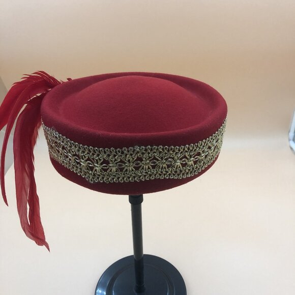 Vintage Dobbs Fifth Avenue Wool Felt Hat – Red Feather Trim, Bollman Heritage main image 11